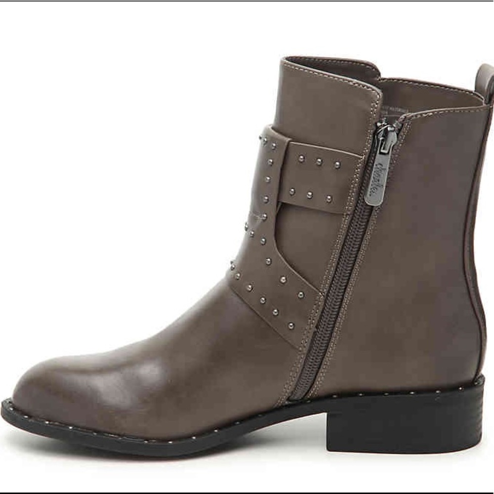 Charles David Clark Studded Boots NEW $329 - Picture 3 of 10